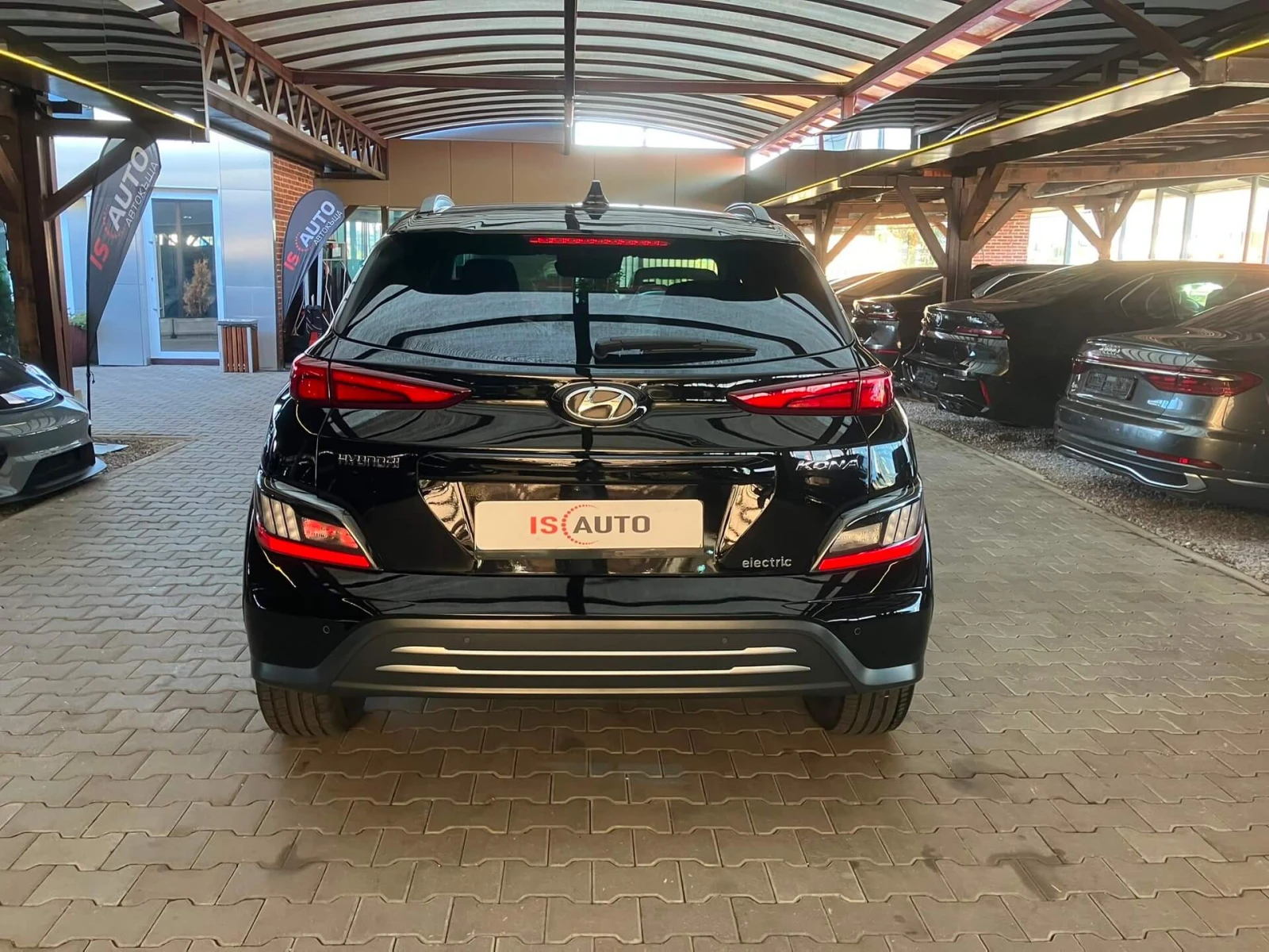 Hyundai Kona Long Range 67kWh/HuD/Krell Music/Подгрев/Камера, снимка 6 - Автомобили и джипове - 55459394