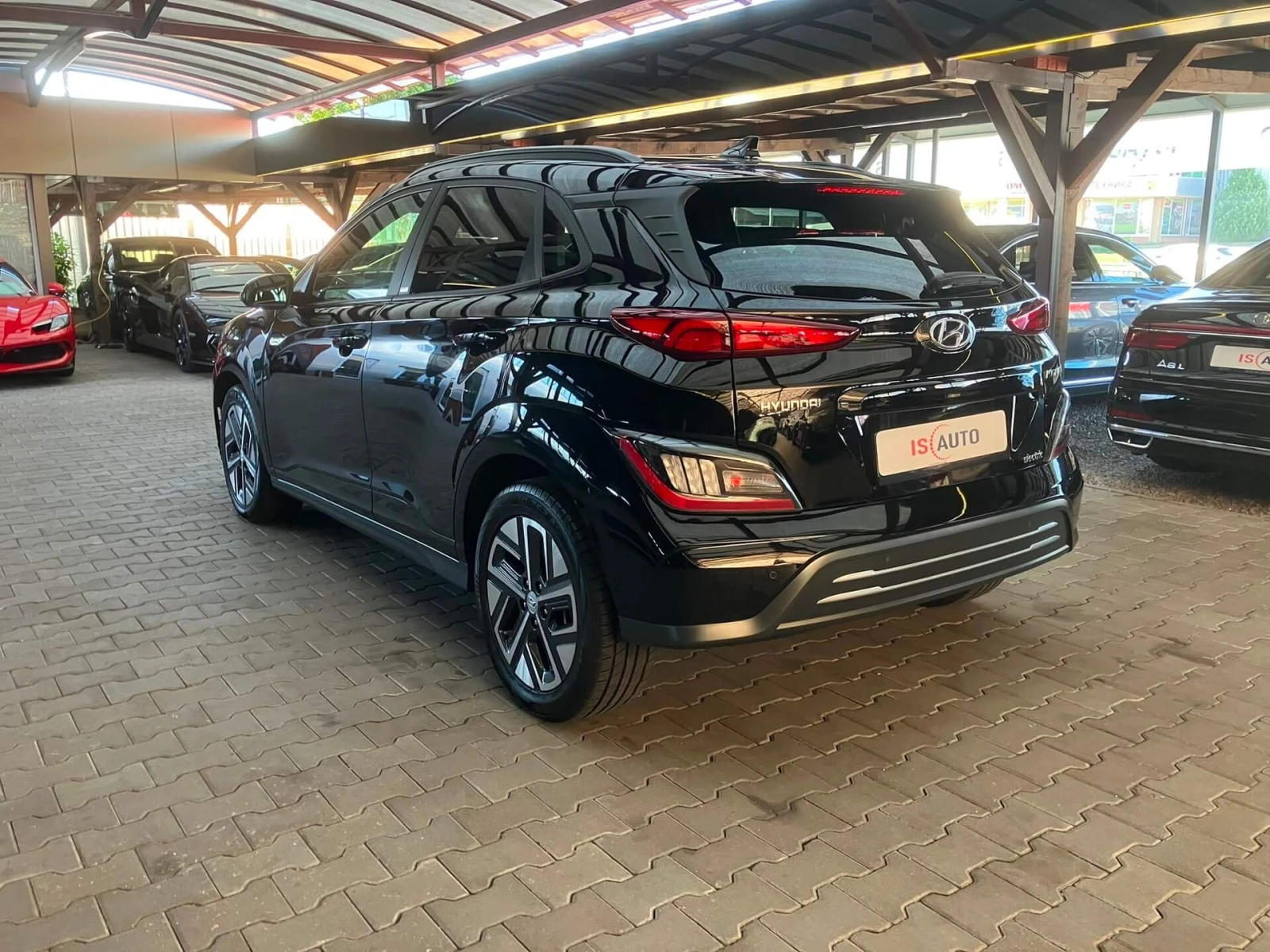 Hyundai Kona Long Range 67kWh/HuD/Krell Music/Подгрев/Камера, снимка 5 - Автомобили и джипове - 55459394