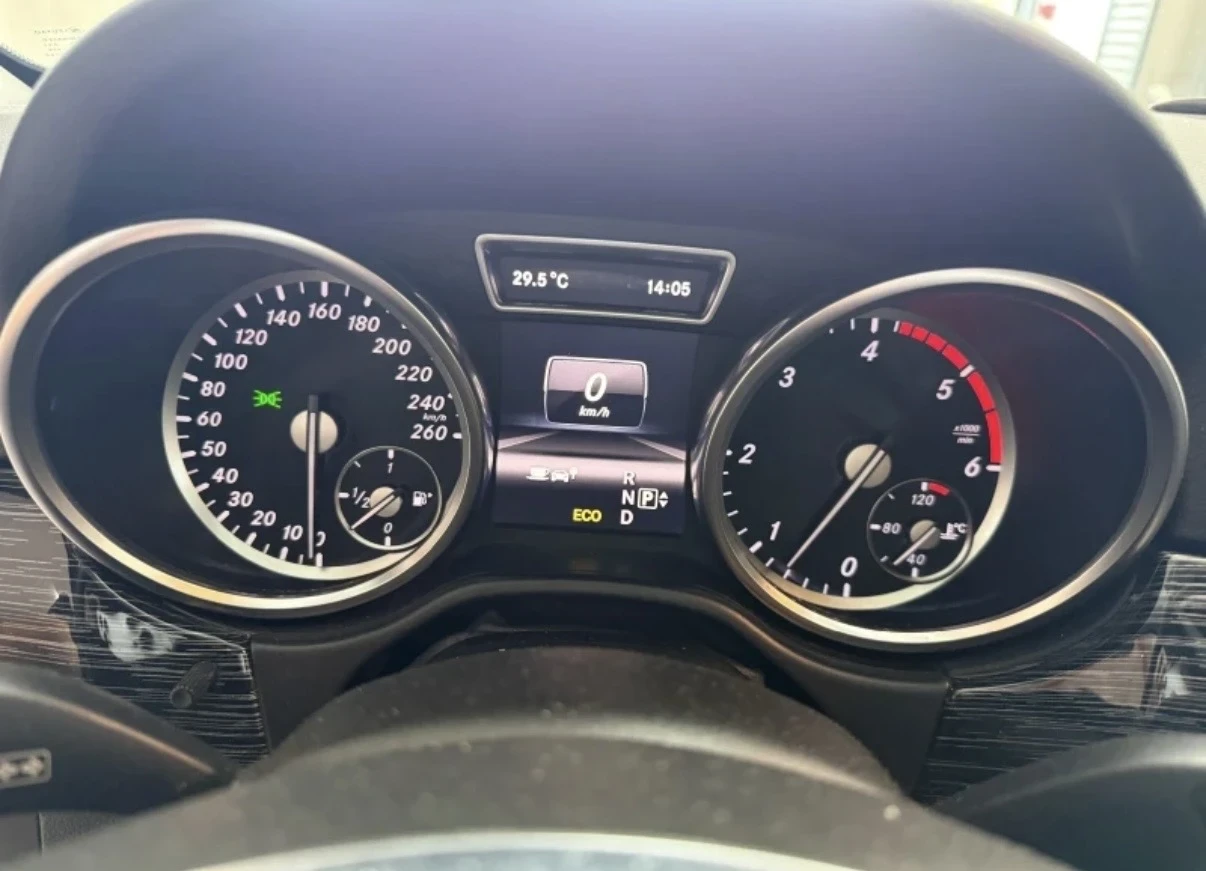 Mercedes-Benz ML 350, снимка 13 - Автомобили и джипове - 55505308