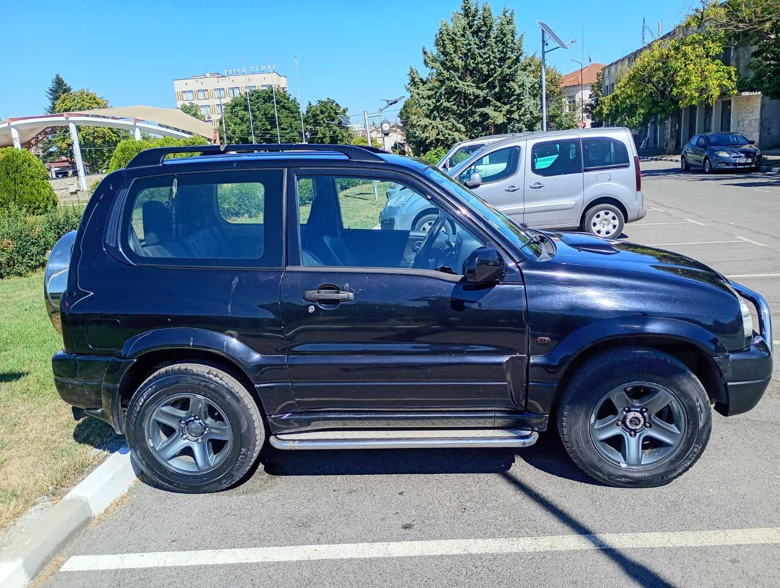 Suzuki Grand vitara, снимка 3 - Автомобили и джипове - 55713584