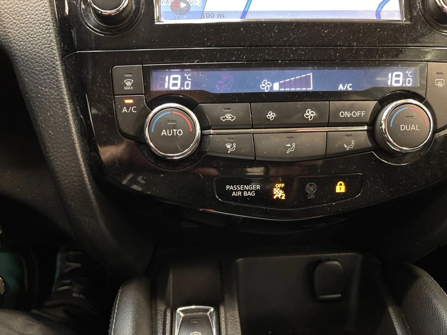 Nissan Qashqai Acenta 1.5 Дизел, снимка 7 - Автомобили и джипове - 55717312