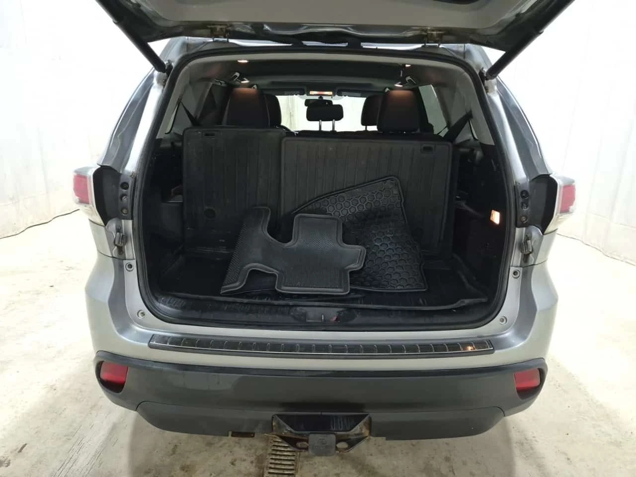 Toyota Highlander * XLE * AWD * 8 ����� * CARFAX *  | Mobile.bg � ����������� 14