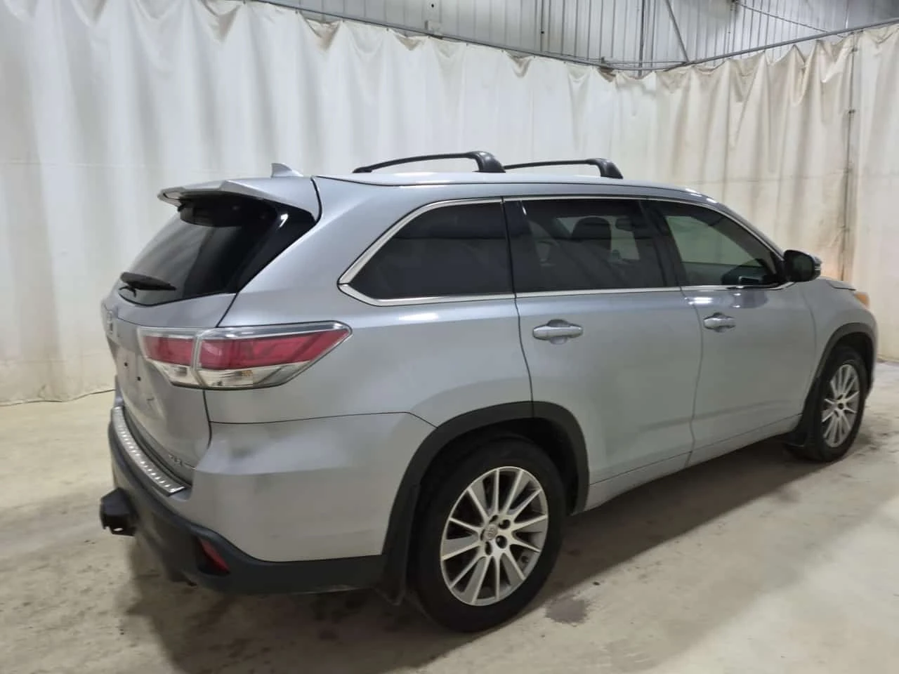 Toyota Highlander * XLE * AWD * 8 ����� * CARFAX *  | Mobile.bg � ����������� 3