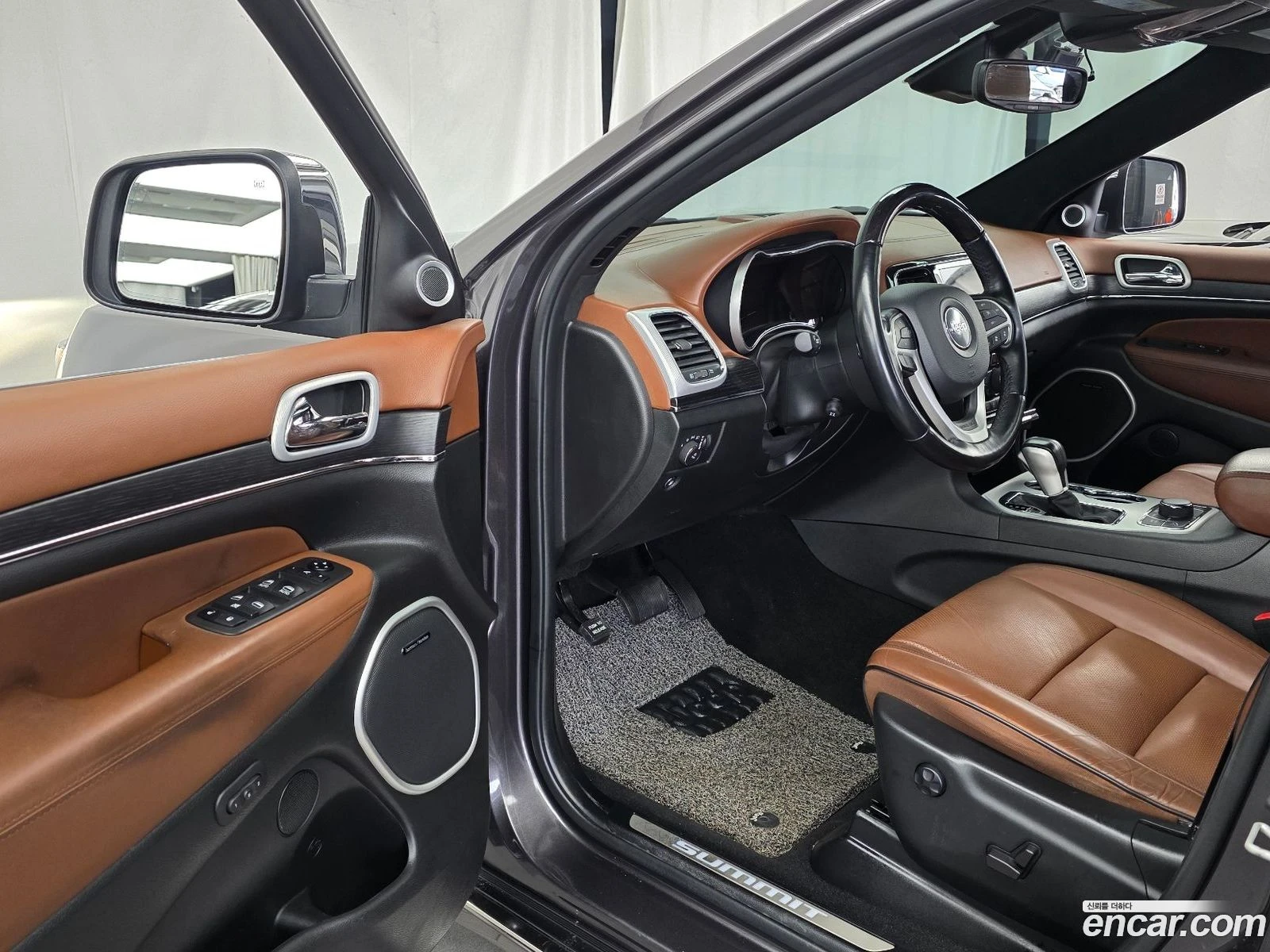 Jeep Cherokee 3.6 Summit* �������� ������ ������� | Mobile.bg � ����������� 10