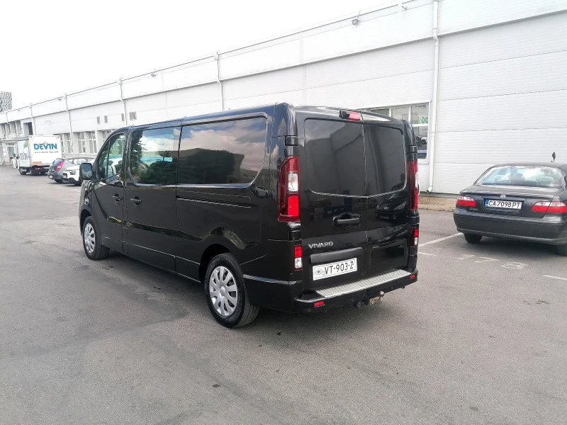 Opel Vivaro 1.6 CDTI  6 места euro 6, снимка 6 - Бусове и автобуси - 46692375