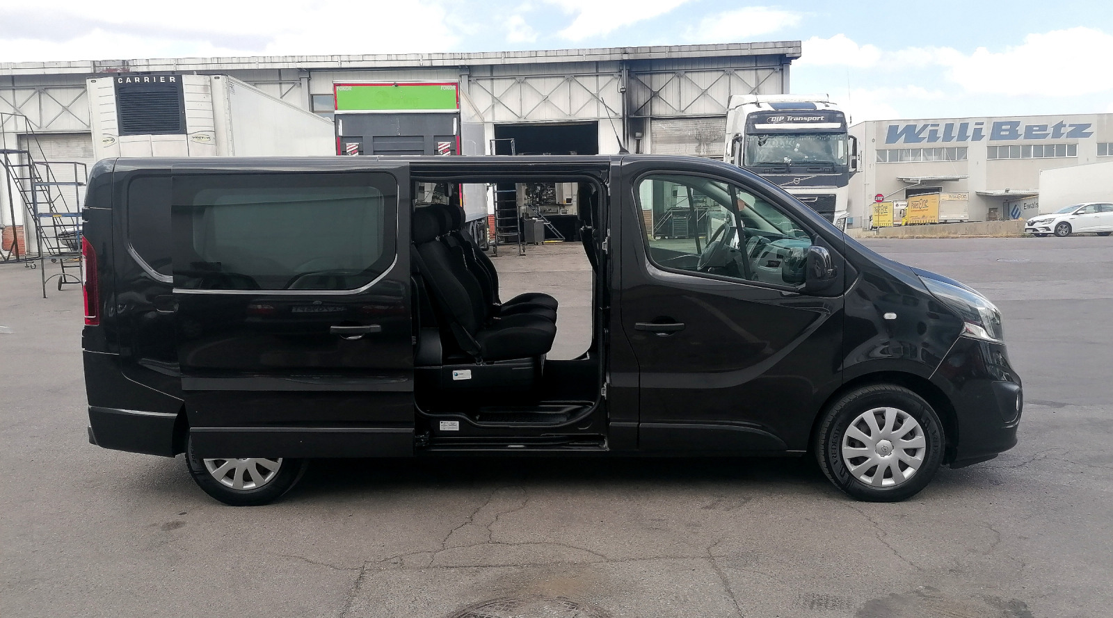 Opel Vivaro 1.6 CDTI  6 места euro 6 - изображение 7