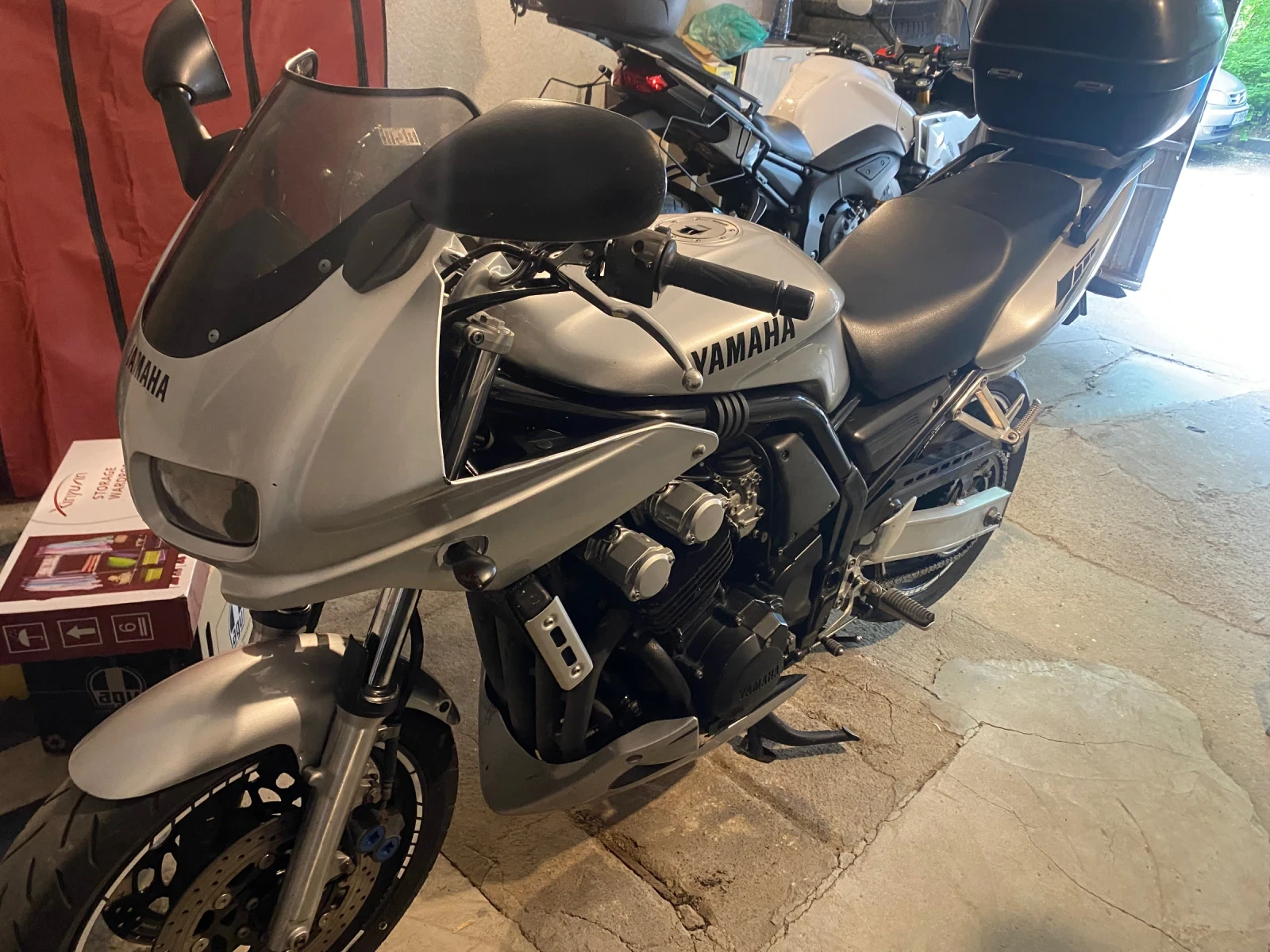 Yamaha Fazer FZS 600 - изображение 4