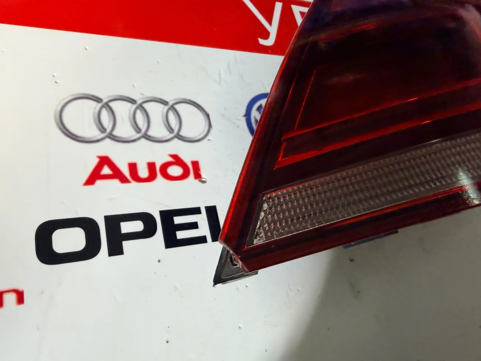 3C8945208T ����� ���� ��� ���������  VW PASSAT CC 3C8 945 208 T | Mobile.bg � ����������� 3