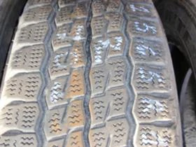 Гуми Зимни 215/65R16, снимка 7