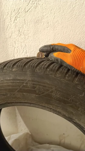 Гуми Зимни 225/65R17, снимка 4