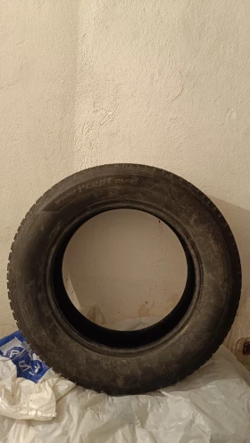 Гуми Зимни 225/65R17, снимка 3