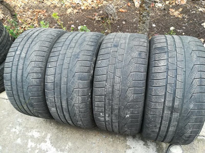 Гуми Зимни 255/40R18, снимка 7 - Гуми и джанти - 19451204