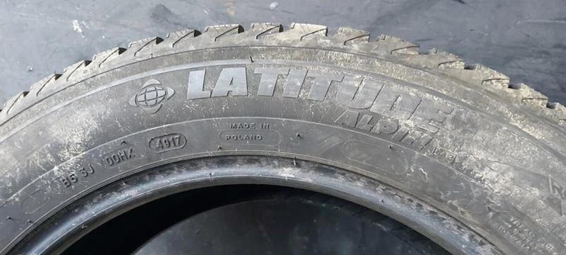 Гуми Зимни 235/55R18, снимка 7 - Гуми и джанти - 35124959