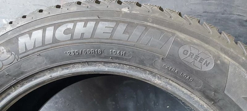 Гуми Зимни 235/55R18, снимка 5 - Гуми и джанти - 35124959