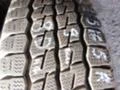 Гуми Зимни 215/65R16, снимка 5