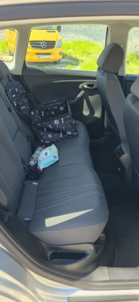 Seat Altea 1.6 TDI XL, снимка 12