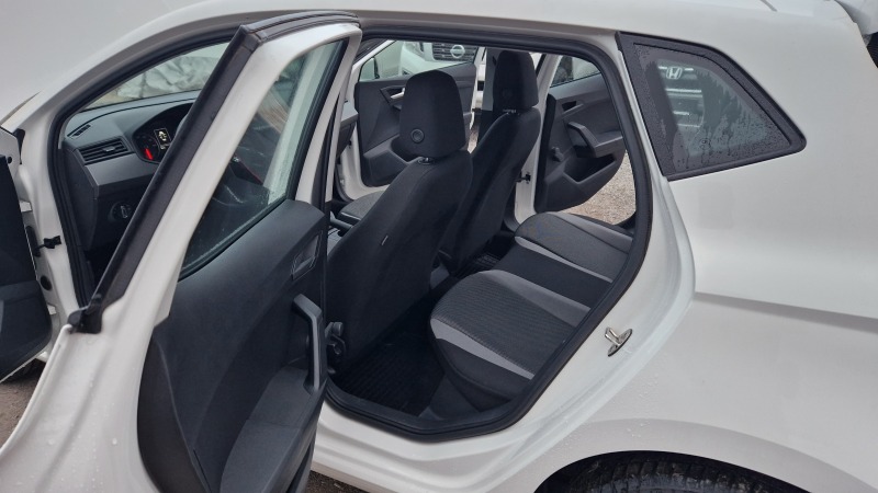 Seat Ibiza 1.0i EUR.6, снимка 10 - Автомобили и джипове - 45135662