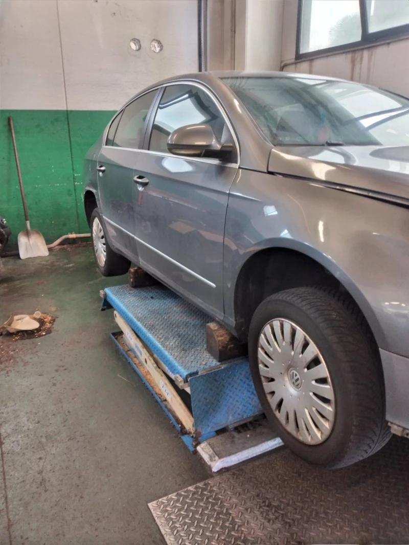 VW Passat 2.0tdi 8v 4x4, снимка 10 - Автомобили и джипове - 47071285