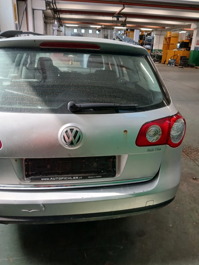 VW Passat 2.0tdi 8v 4x4, снимка 14 - Автомобили и джипове - 49999293