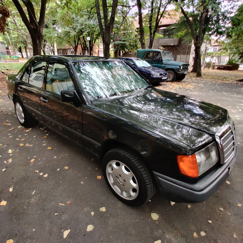 Mercedes-Benz 124 200 E, снимка 4 - Автомобили и джипове - 47474915