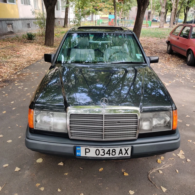 Mercedes-Benz 124 200 E, снимка 10 - Автомобили и джипове - 47474915