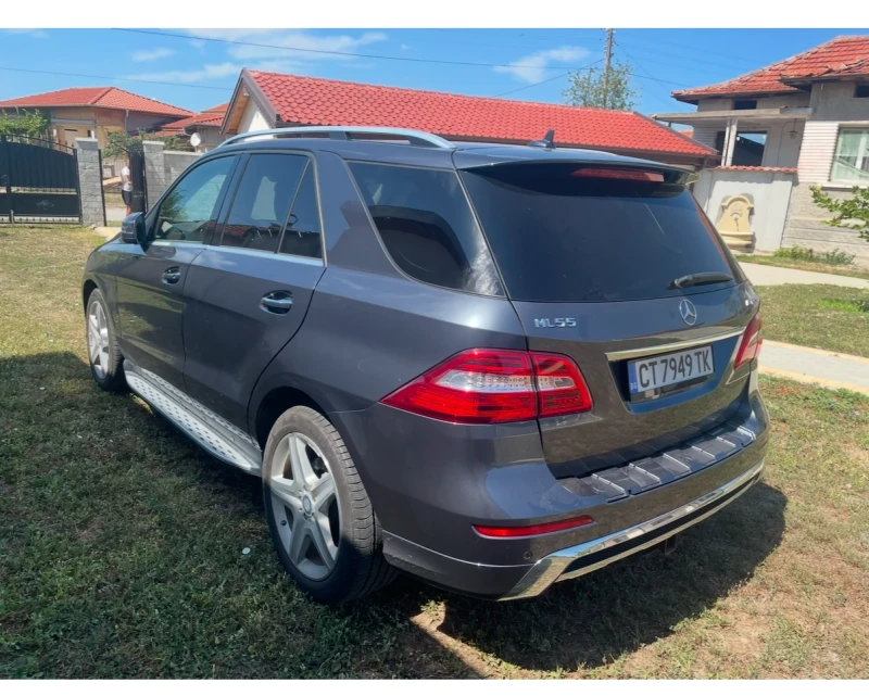 Mercedes-Benz ML 550, снимка 2 - Автомобили и джипове - 49256373