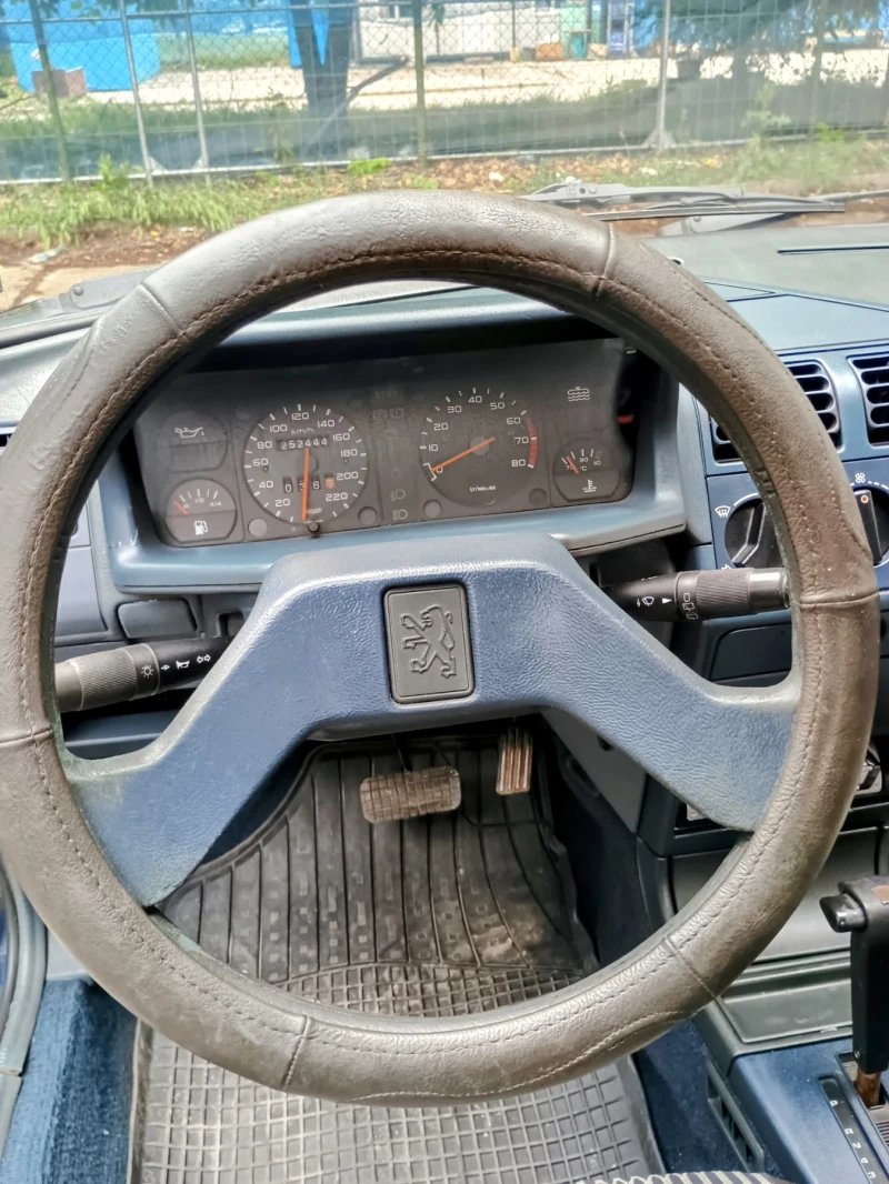 Peugeot 205, снимка 7 - Автомобили и джипове - 50420196