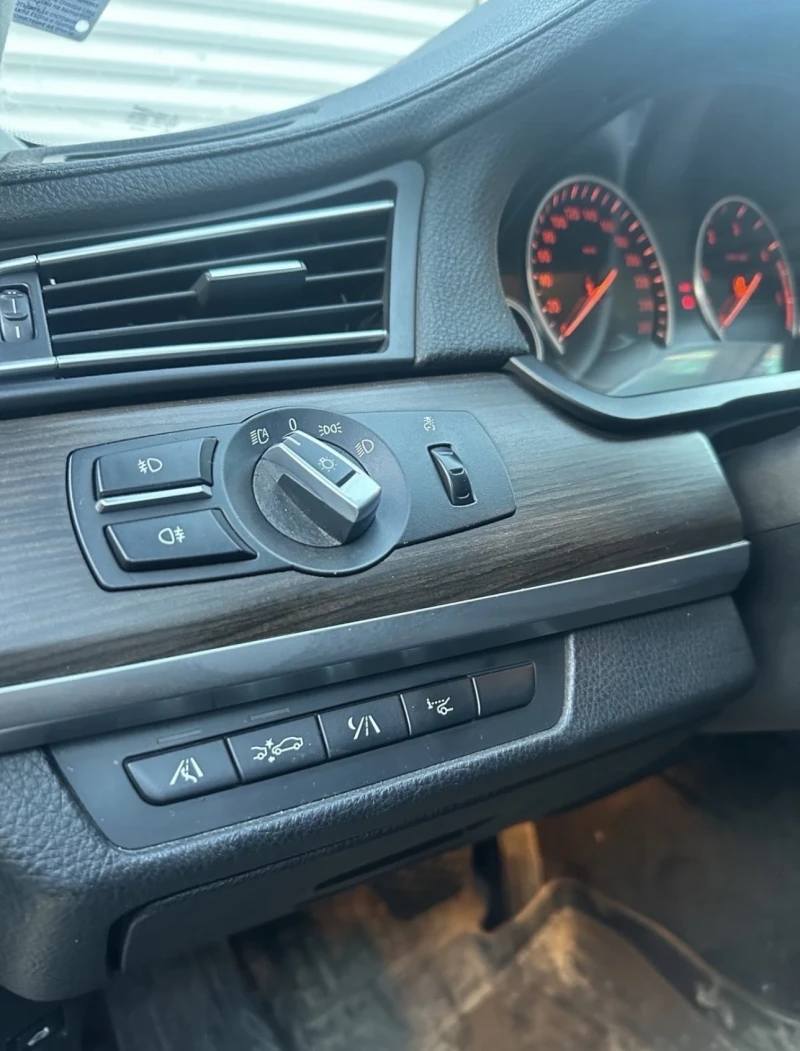 BMW 730, снимка 6 - Автомобили и джипове - 52688888