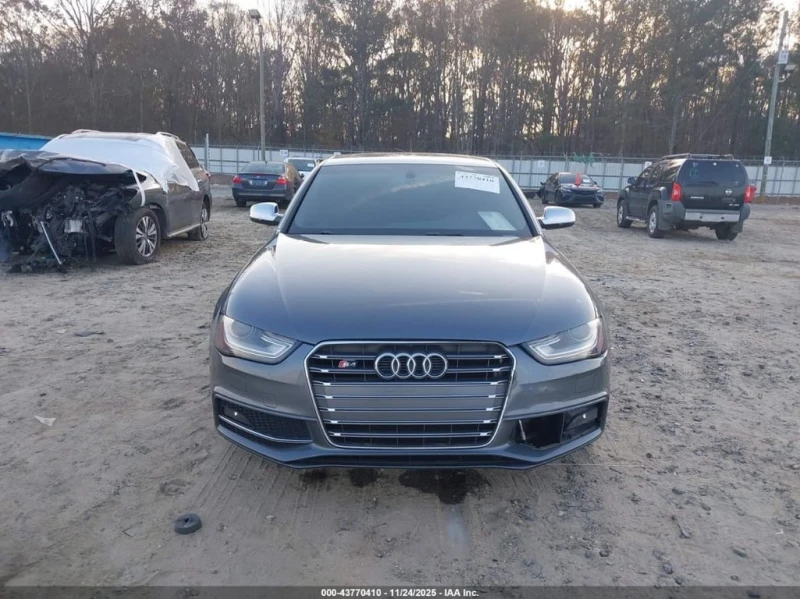 Audi S4 * 3.0T PREMIUM PLUS * CARFAX * БЕЗ ПЪРВОНАЧАЛНА ВН, снимка 12 - Автомобили и джипове - 53034331