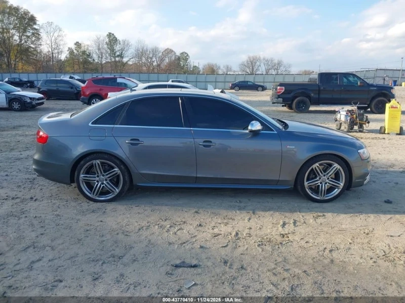 Audi S4 * 3.0T PREMIUM PLUS * CARFAX * БЕЗ ПЪРВОНАЧАЛНА ВН, снимка 13 - Автомобили и джипове - 53034331