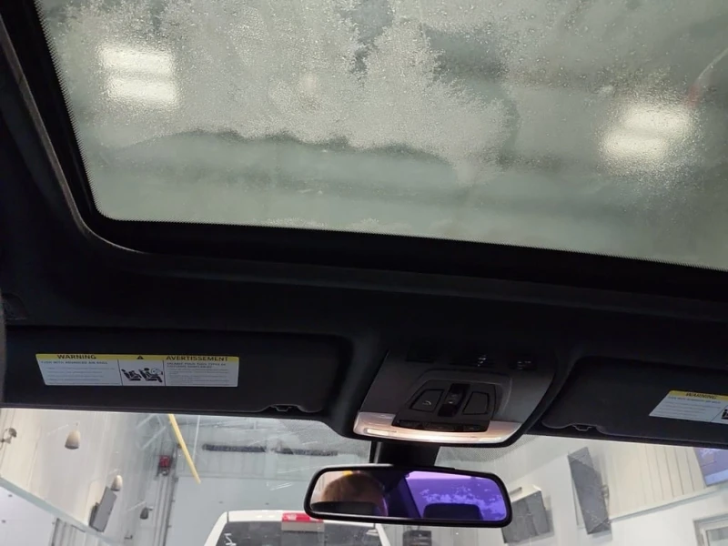 BMW 330 * 330I XDRIVE * CARFAX * БЕЗ ПЪРВОНАЧАЛНА ВНОСКА, снимка 12 - Автомобили и джипове - 53102482