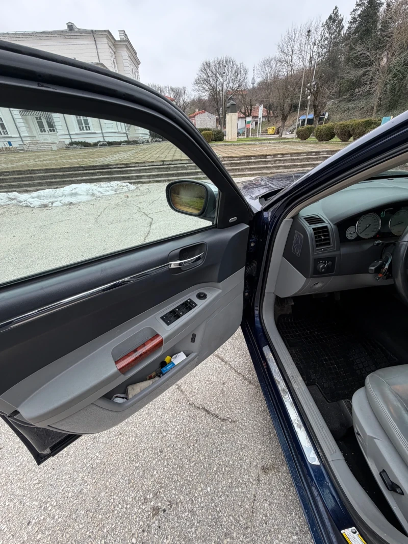 Chrysler 300c 218h.p;Koja;Navi;TOP TOP, снимка 14 - Автомобили и джипове - 53303880