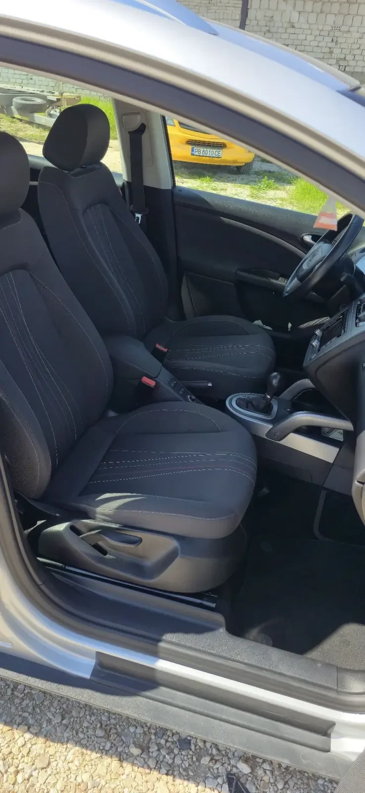 Seat Altea 1.6 TDI XL, снимка 13 - Автомобили и джипове - 54243388