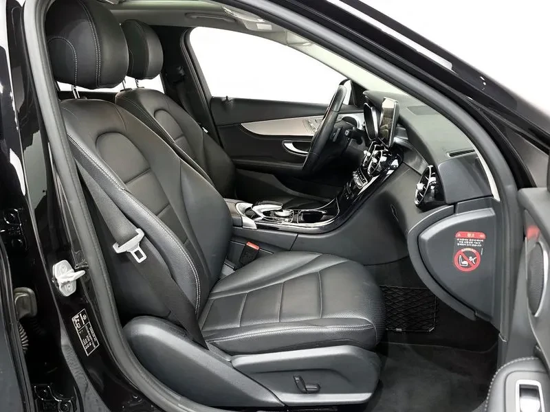 Mercedes-Benz C 200 48K KM, снимка 11 - Автомобили и джипове - 56353718