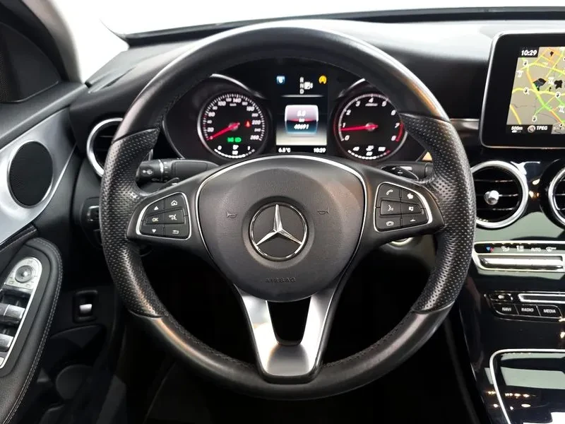 Mercedes-Benz C 200 48K KM, снимка 15 - Автомобили и джипове - 56353718