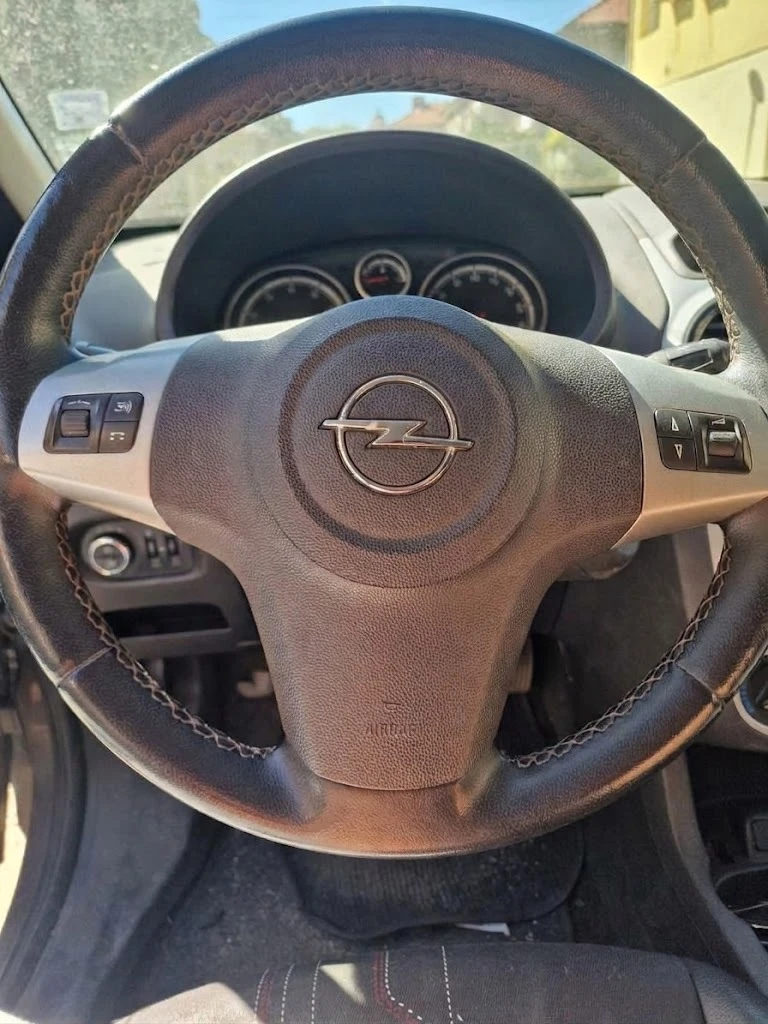 Opel Corsa ПОДГРЕВ* ТЕМПОМАТ* , снимка 7 - Автомобили и джипове - 56467447