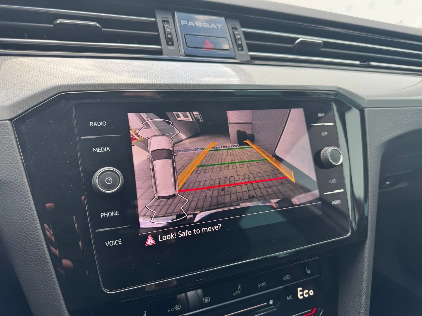 VW Passat VW Passat Var GTE Plug-In-Hybrid 1.4 TSI | Mobile.bg — изображение 13