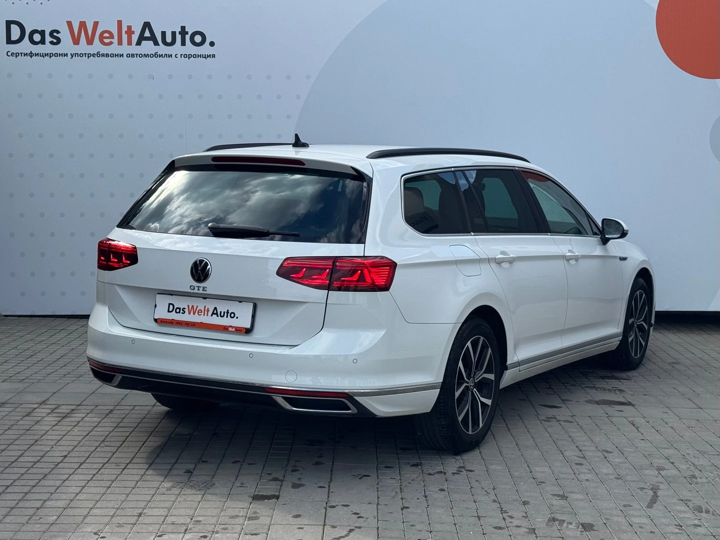 VW Passat VW Passat Var GTE Plug-In-Hybrid 1.4 TSI | Mobile.bg — изображение 3
