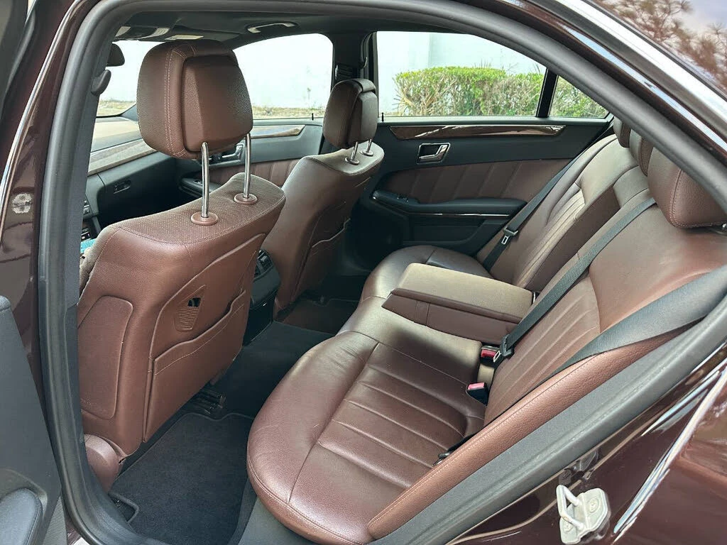 Mercedes-Benz E 55 Sport RWD* АвтоКредит* Цена до БГ - изображение 10