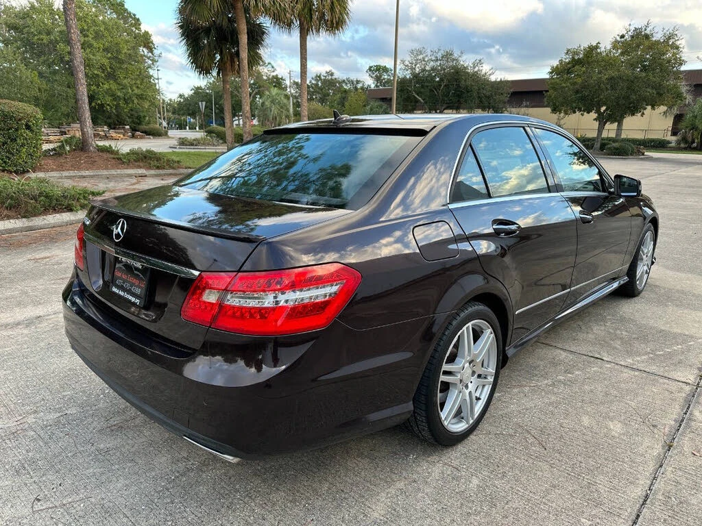 Mercedes-Benz E 55 Sport RWD* АвтоКредит* Цена до БГ - изображение 3