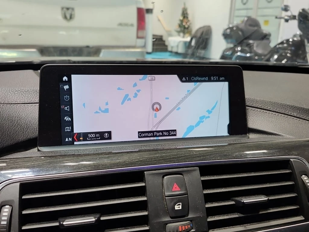 BMW 330 * 330I XDRIVE * CARFAX * БЕЗ ПЪРВОНАЧАЛНА ВНОСКА - изображение 10