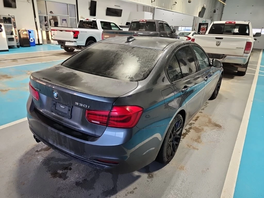 BMW 330 * 330I XDRIVE * CARFAX * БЕЗ ПЪРВОНАЧАЛНА ВНОСКА - изображение 3