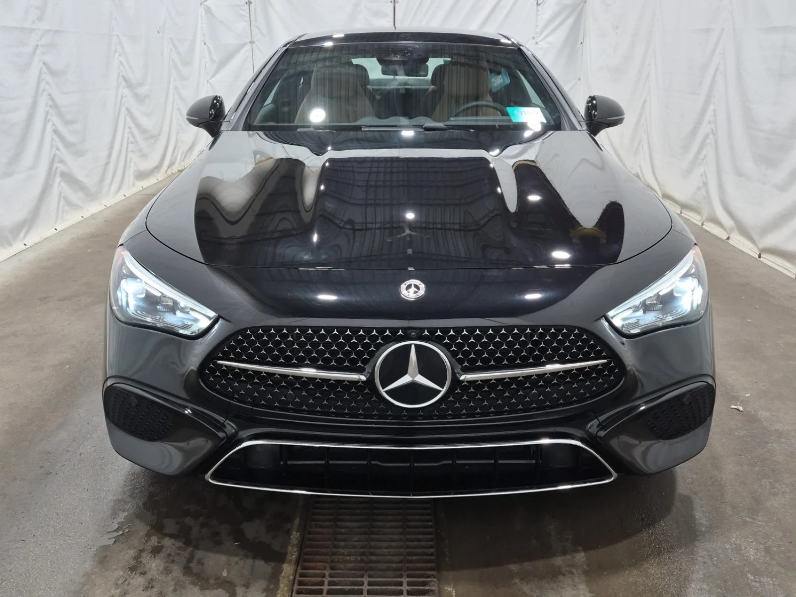 Mercedes-Benz CLE 300| CARFAX| ПАНОРАМА| ДИСТРОНИК| БЕЗ ИНЦИДЕНТИ - изображение 3