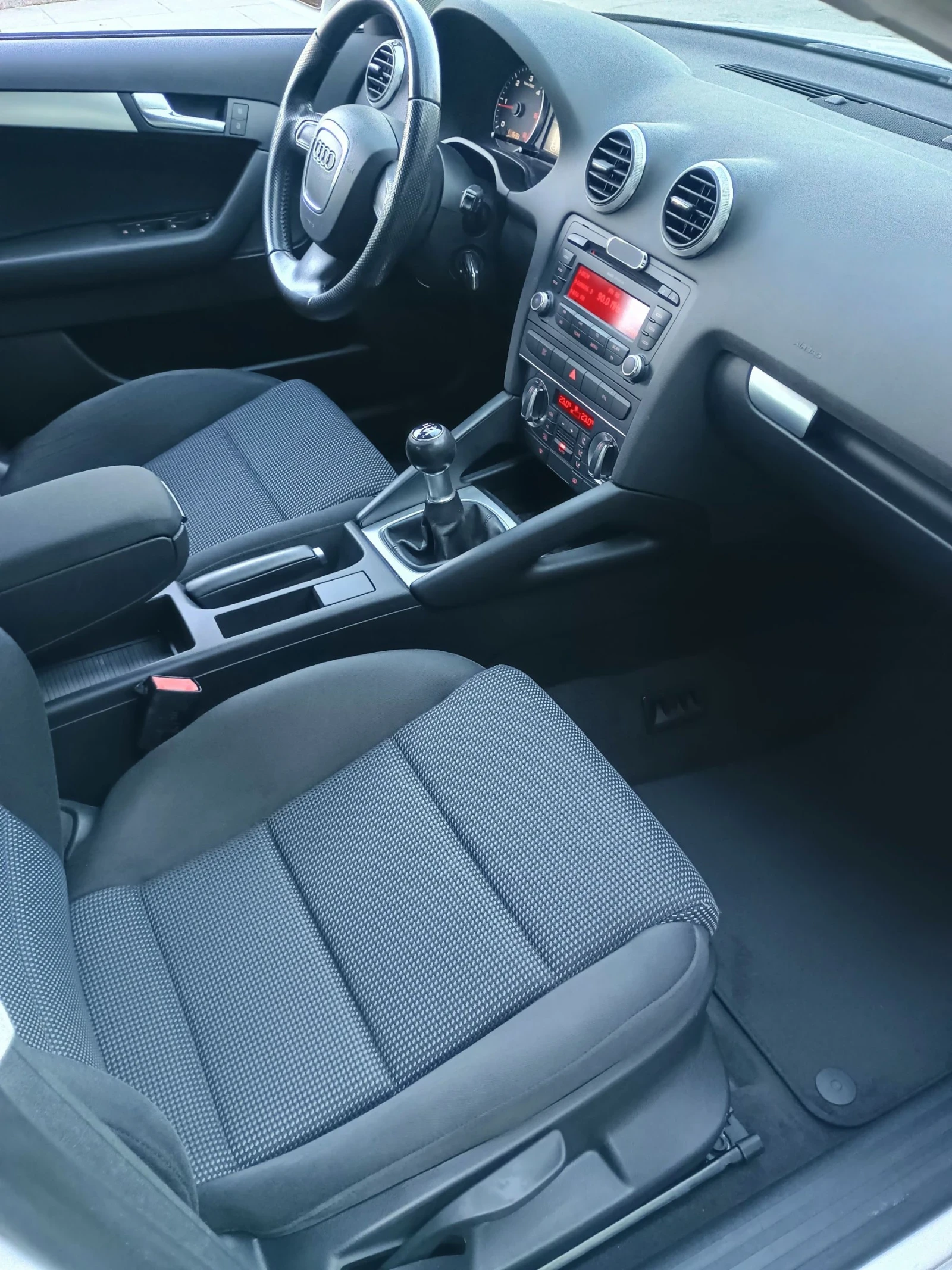 Audi A3  * S LINE * QUATTRO * 4X4 * ПАНОРАМА * XENON *  - изображение 7