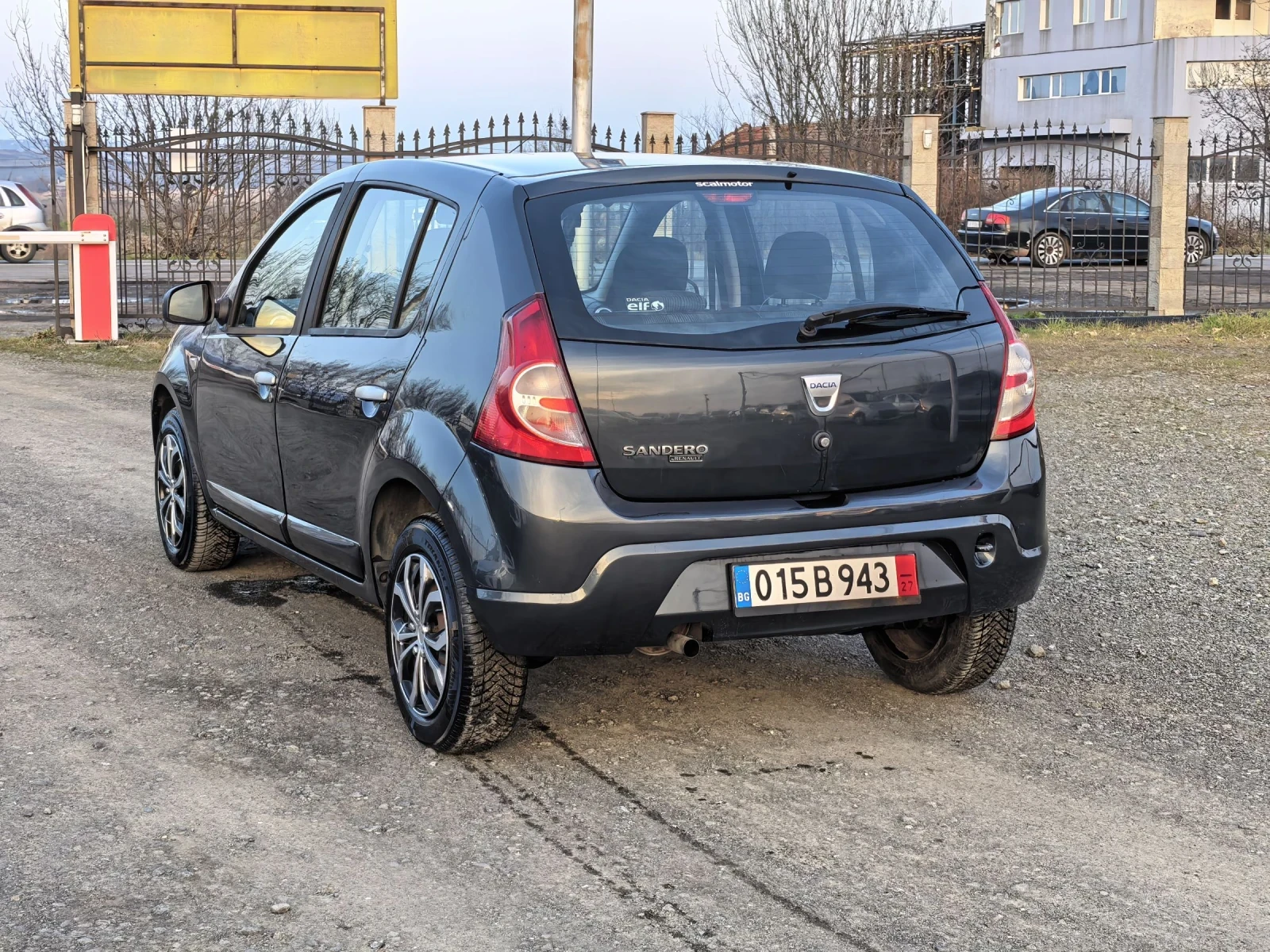 Dacia Sandero 1, 4i GPL - изображение 4