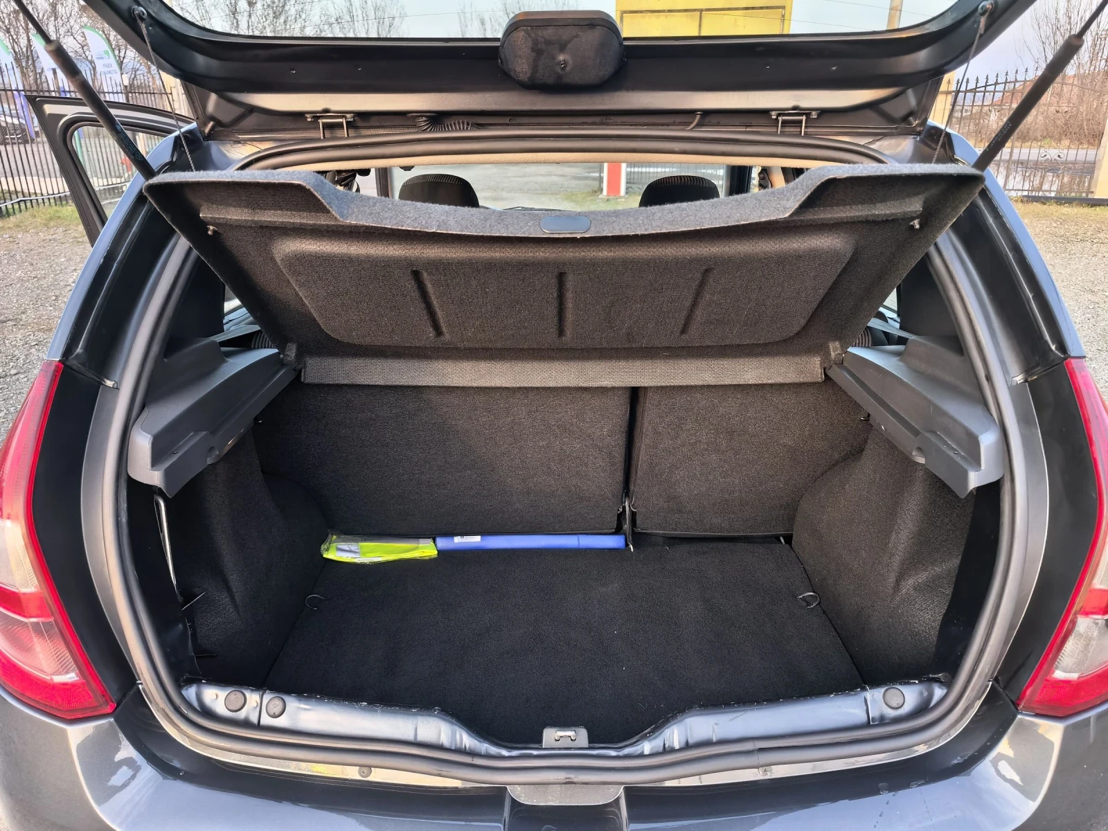 Dacia Sandero 1, 4i GPL | Mobile.bg � ����������� 15