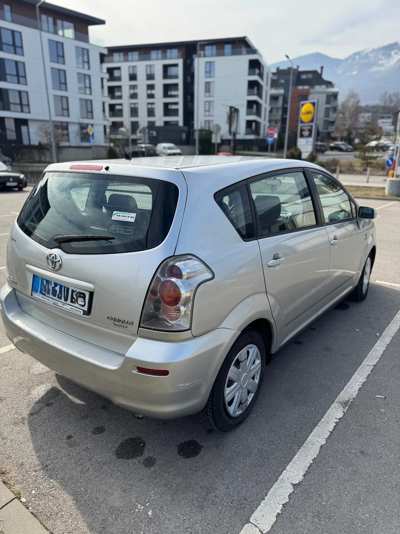 Toyota Corolla verso, снимка 5 - Автомобили и джипове - 53707986