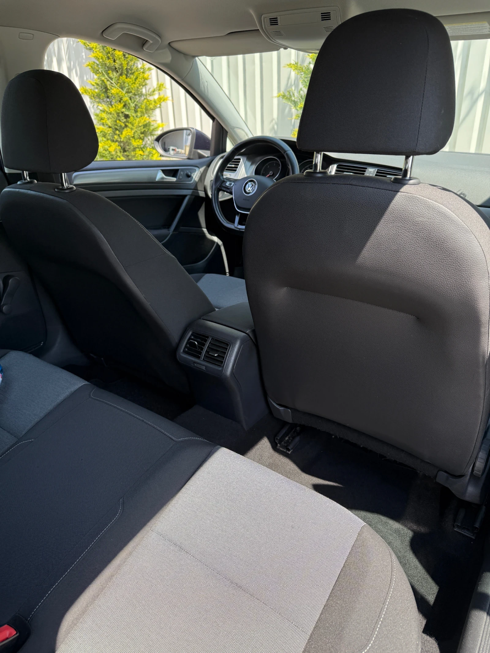 VW Golf 7  | BlueMotion | 1.6 TDI 110кс, снимка 11 - Автомобили и джипове - 54346562