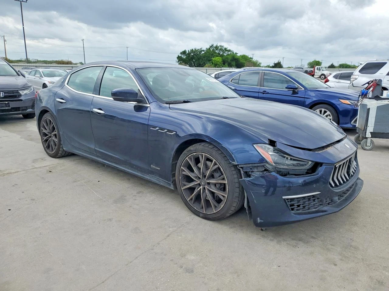 Maserati Ghibli 3.0l S, снимка 4 - Автомобили и джипове - 54975031