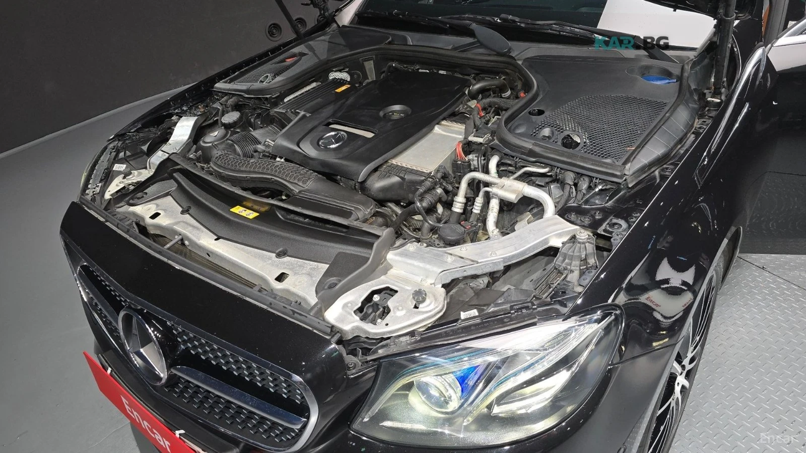 Mercedes-Benz E 300 AMG-LINE* 360CAMERA* BURMESTER* DRIVE-ASSISTS* , снимка 17 - Автомобили и джипове - 55044839